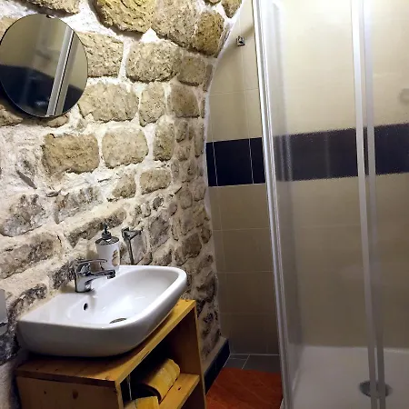 Casa Lucrezia Panzió *