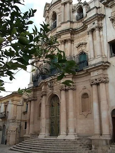 Casa Lucrezia *